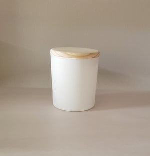 11 ounce - 6/ Wholesale units in White with a wood lid/Pick 6/$13